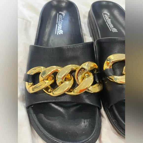 L’intervalle Slides 🖤💛 - Picture 3 of 7